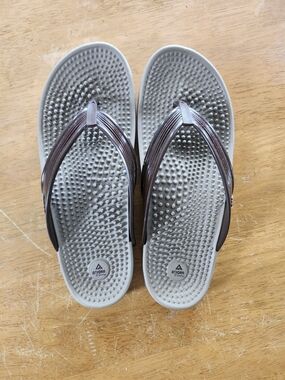 QTFOAM Reflexology Massage Sandals Grey Acupressure Flip Flops